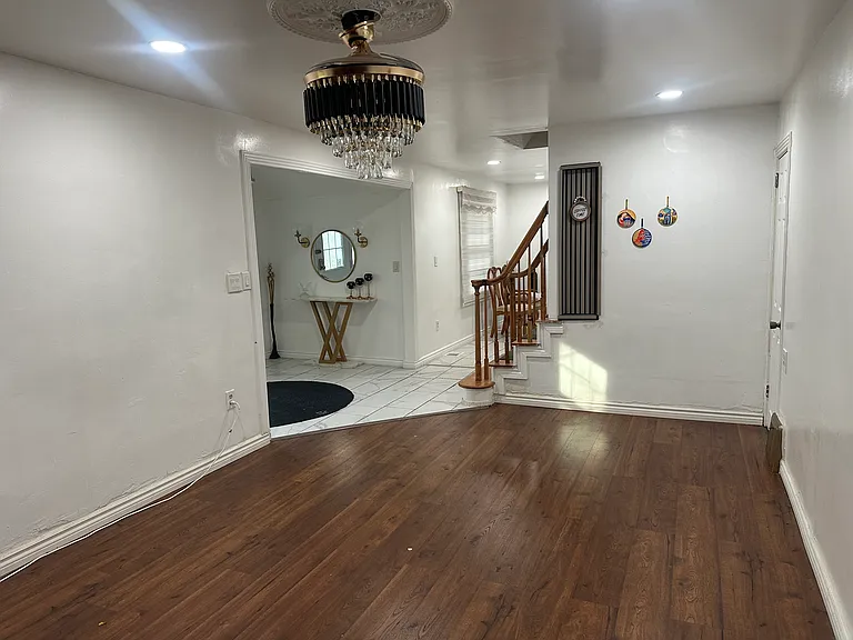 1000 Logan Rd — Photo 14
