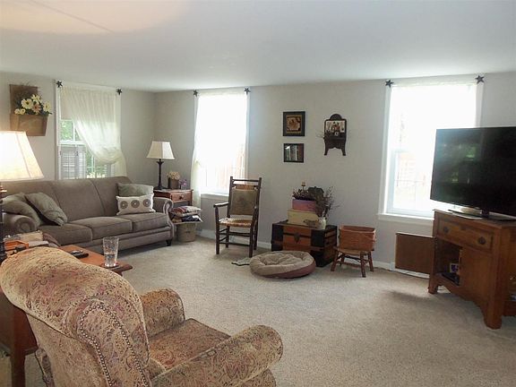 3rd image of 7561 N State Road 19
