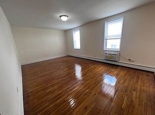 84-31 Van Wyck Expy APT 6E, Jamaica, NY 11435