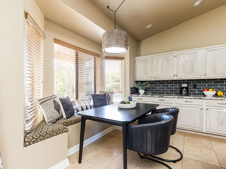 5821 E Aire Libre Ave — Photo 14