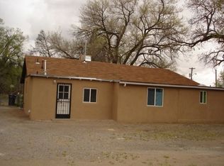 2152 La Vega Dr SW, Albuquerque, NM 87105