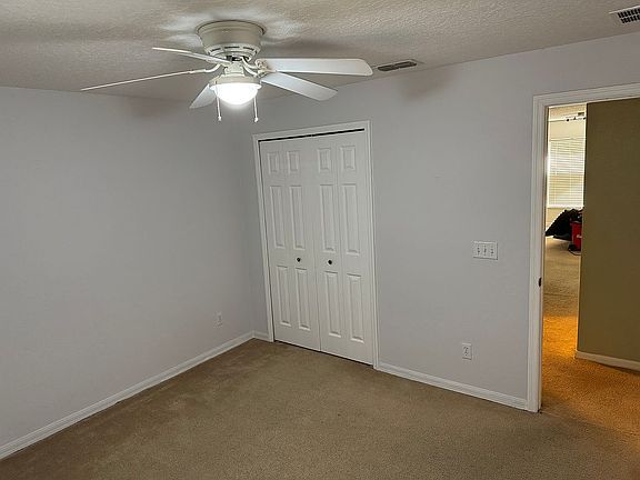 3rd image of 124 Windrose Dr