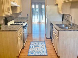 2040 103rd Ave NW, Minneapolis, MN 55433