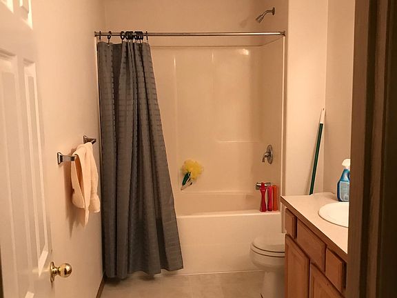 4th image of 1601 Alder St SE
