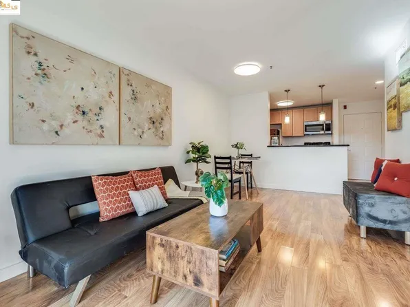 6400 Christie Ave APT 5209, Emeryville, CA 94608