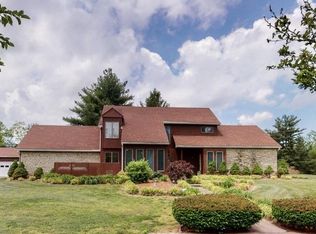180 Gwinn Island Cir, Danville, KY 40422
