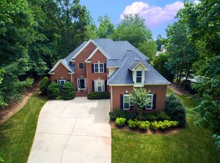 11600 Chestnut Hill Dr, Matthews, NC 28105