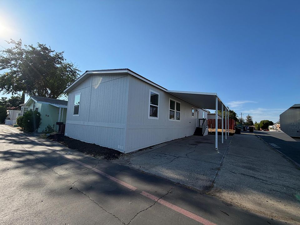 1st image of 9340 Orangevale Ave Space 39