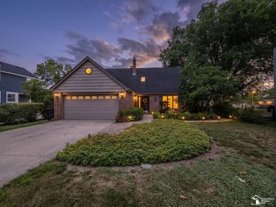 7773 Church Rd, Grosse Ile, MI, 48138