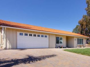 5723 Good Karma Ln, Bonita, CA 91902