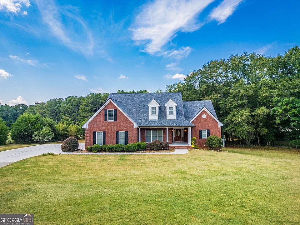 1st image of 903 Little River Rd