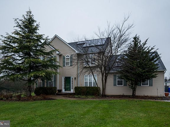 2nd image of 109 Roylene Dr