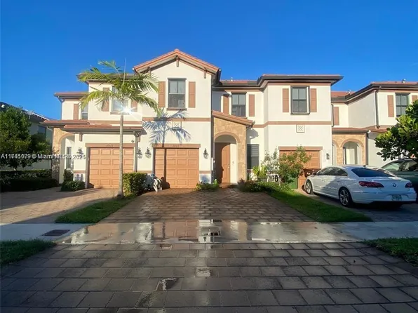 10413 W 33rd Ct, Hialeah, FL 33018