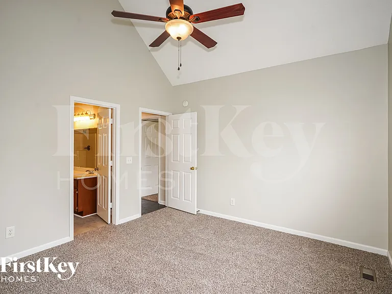 1506 Dodd Trl — Photo 11