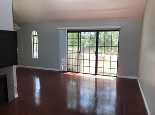 10737 La Grange Ave APT 3, Los Angeles, CA 90025