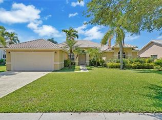 10090 NW 13th St, Plantation, FL 33322