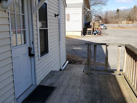 3rd image of 106 School Park Unit 106