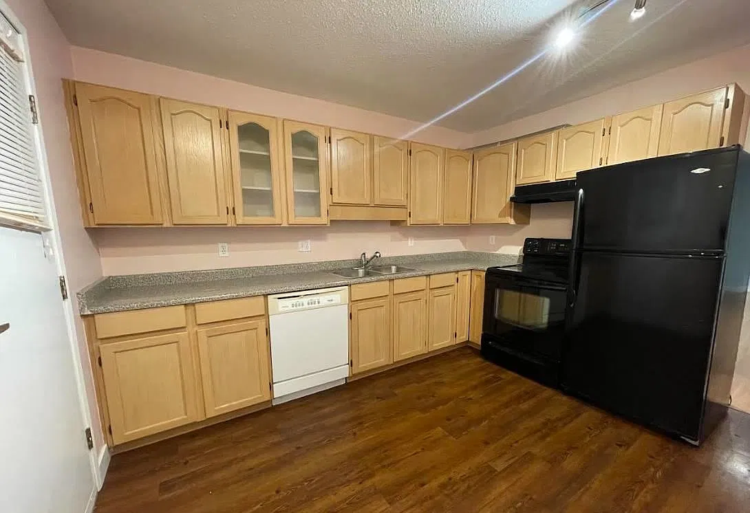1 bed, 800 sqft, $1,495 — Photo 2