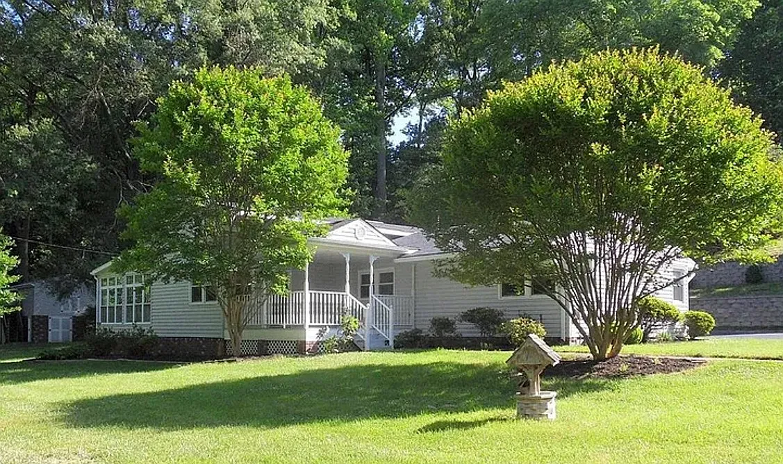 10222 Springhill Newtown Rd photo 1