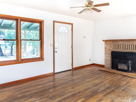 4th image of 13628 Hill Blvd