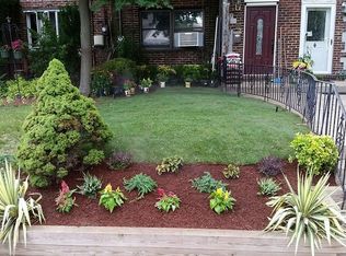 77 Harris Ave, Hewlett, NY 11557