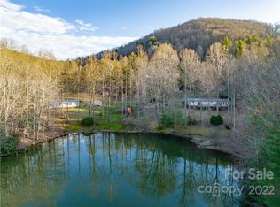 428 Hoot Owl Rd, Spruce Pine, NC 28777