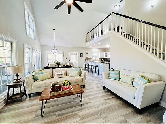 4th image of 104 Shadow Lake Ln