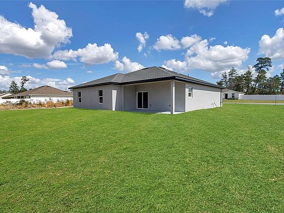 4th image of 2438 SW 156th Loop