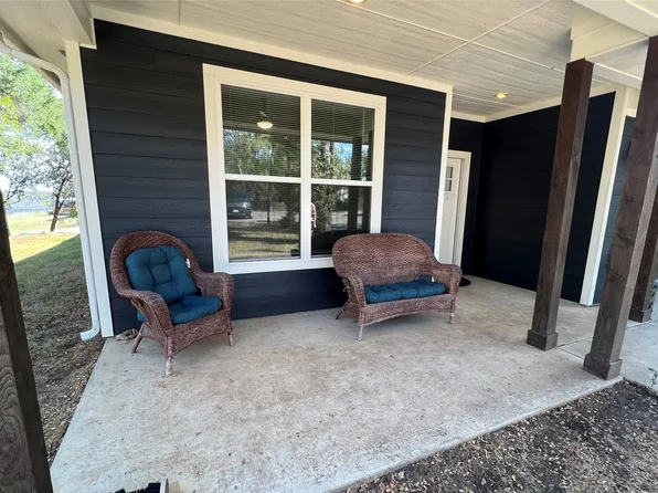 505 S Sky Ct, Granbury, TX 76049