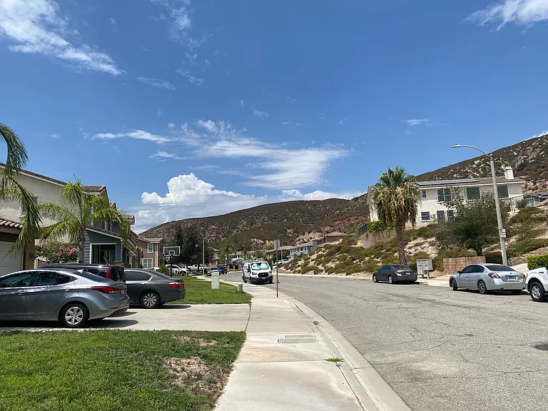 433 W 59th St — Photo 6