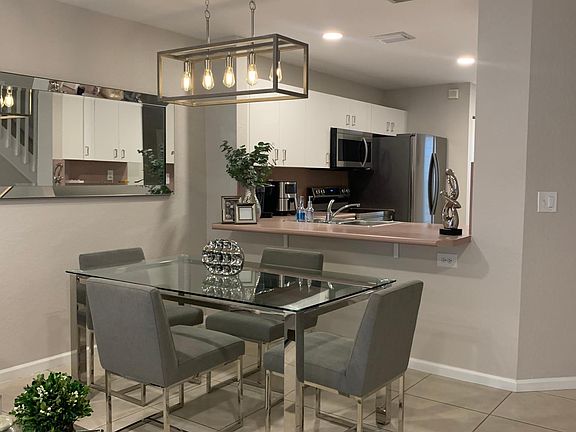 4th image of 843 Summit Lake Dr