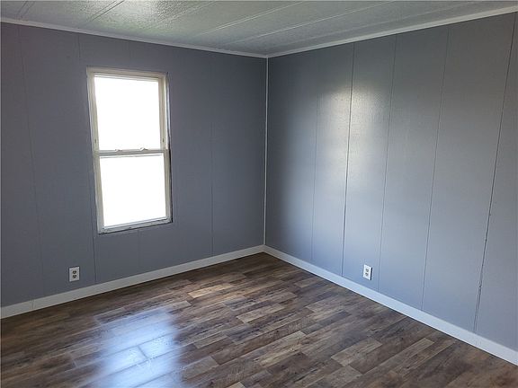 5th image of 1197 Canterbury Dr