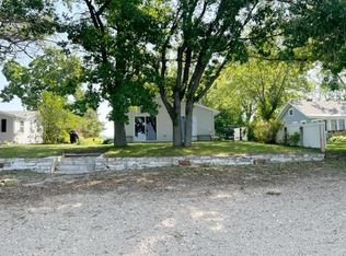 669 Sand Bar Beach Rd, Luxemburg, WI 54217