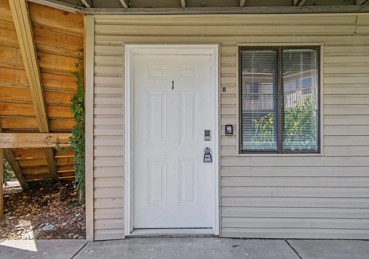 3801 Triana Blvd, Huntsville, AL 35805 — Photo 3