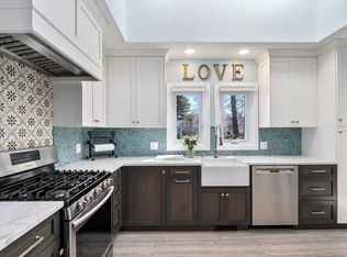 5 Mulberry Ln, Canton, MA 02021