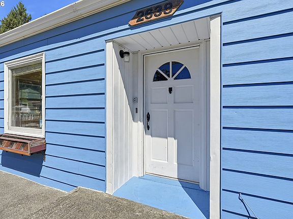 5th image of 2638 SE 118th Ave