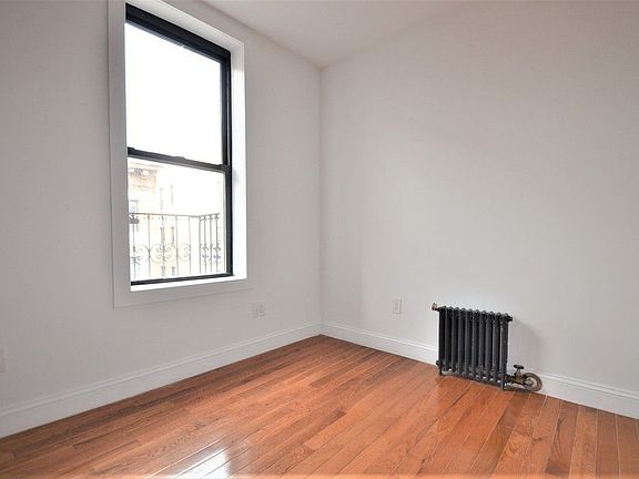 3rd image of 51 Hamilton Pl APT 53B