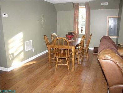 3rd image of 64 E Columbus St
