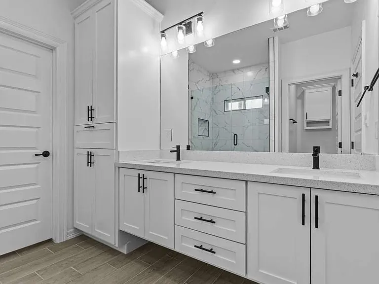 113 Hope Dr — Photo 5