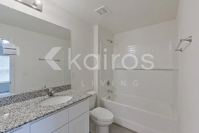 1128 Hayes Ave S — Photo 16