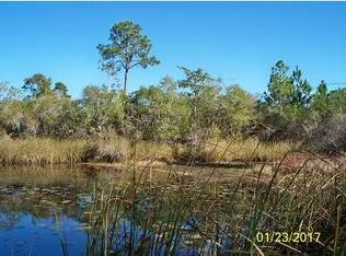 135 Airport Rd, Carrabelle, FL 32322