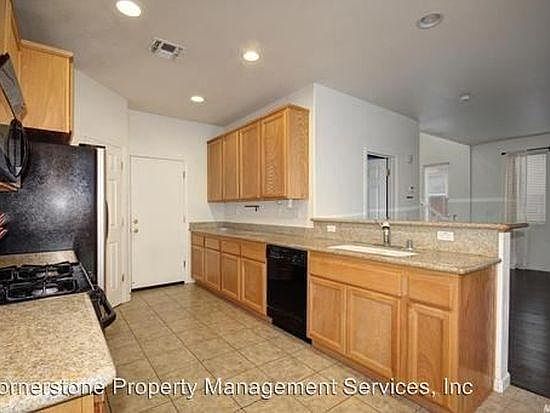 4th image of 182 Dragonfly Cir