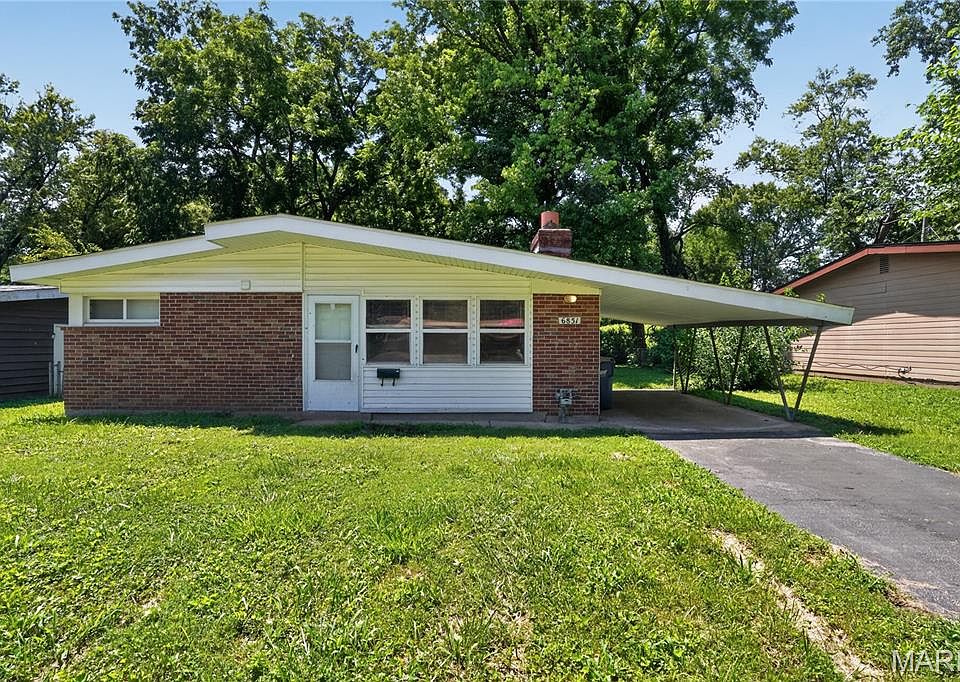 1st image of 6851 Woodhurst Dr
