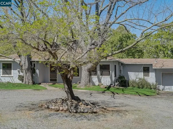 1583 Pleasant Hill Rd, Lafayette, CA 94549