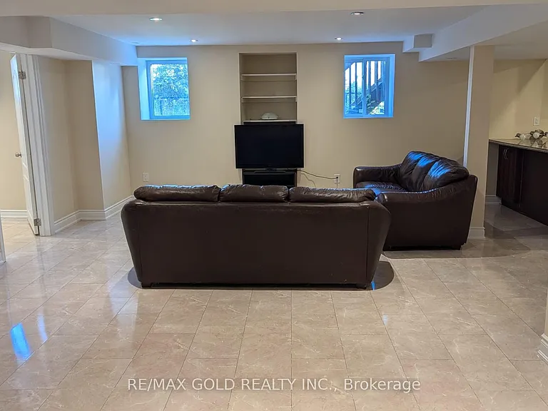 20 Hiking Ct #BASEMENT — Photo 7