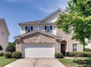10823 Glenluce Ave, Charlotte, NC 28213