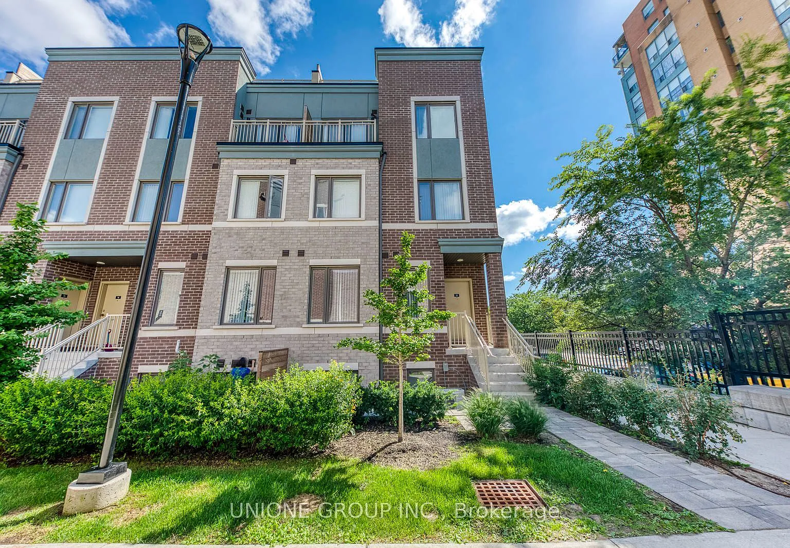 2 bed, $2,900 — Photo 2