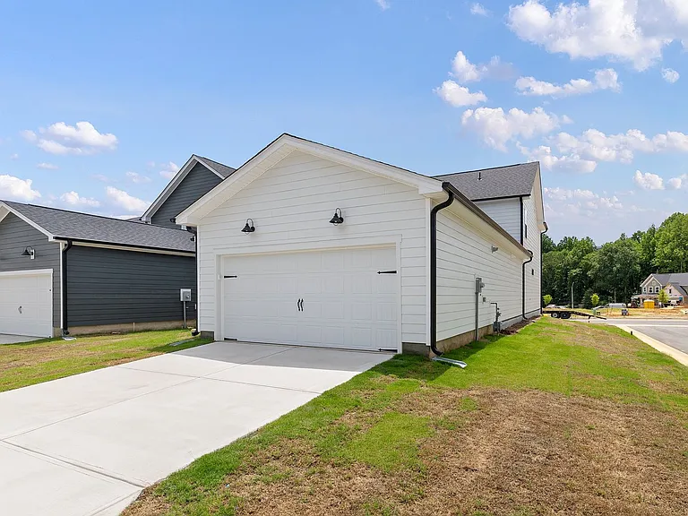 2917 Horse Rein Pl — Photo 43