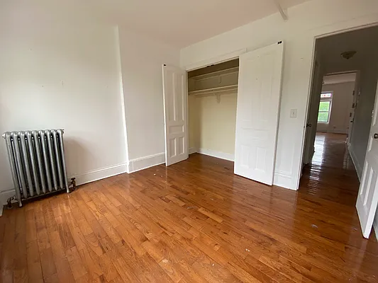 Rented by Capri Jet Realty Corp | media 8