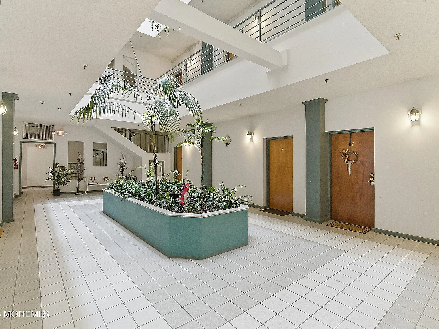 2 bed, 1.5 bath, $2,380 — Photo 2